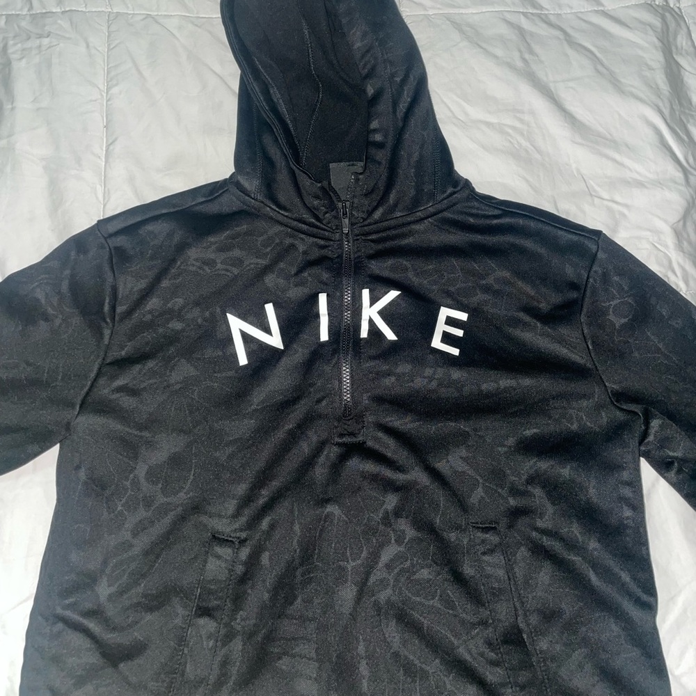 Youth girls Nike half zip jacket